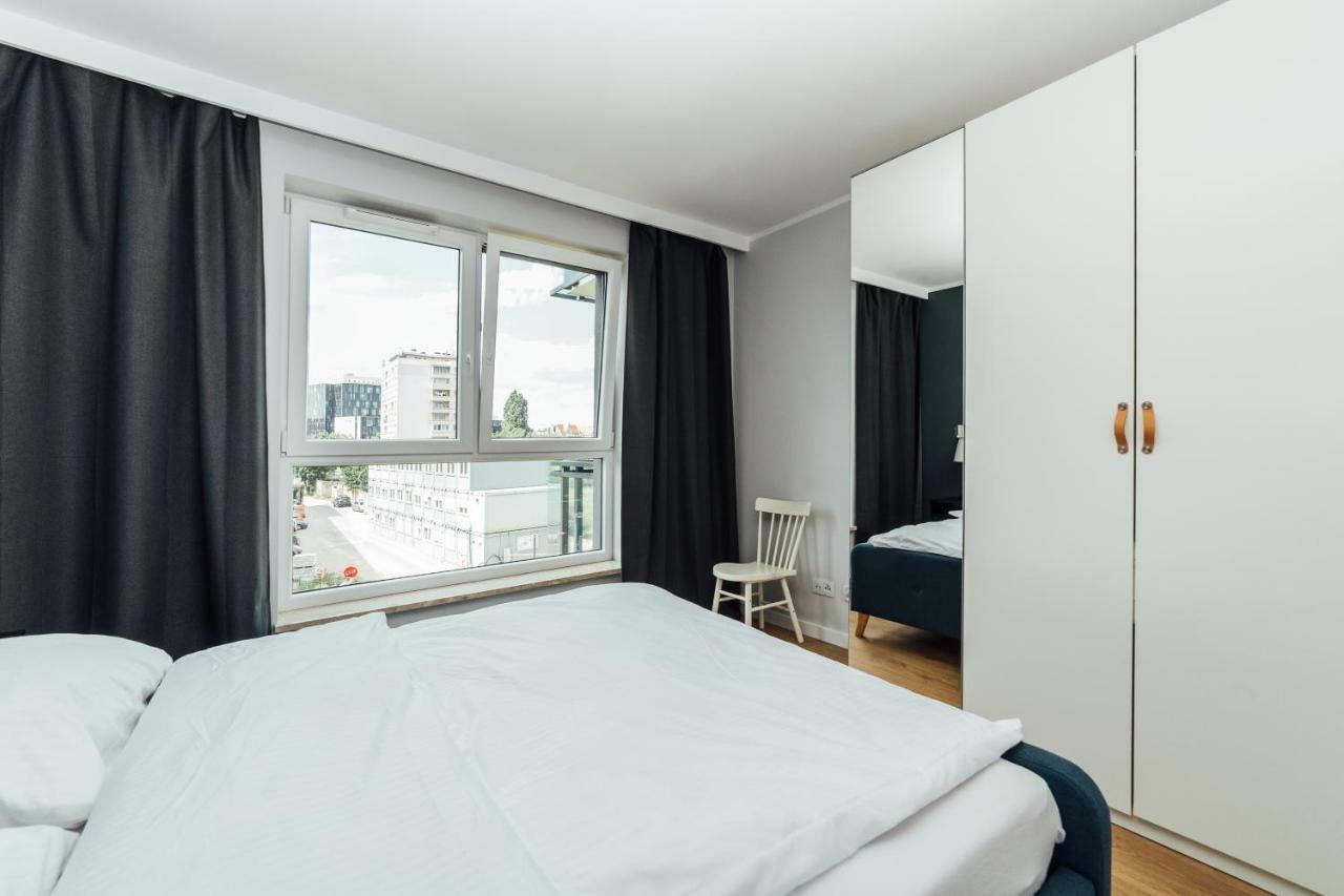 Pobookowane Stocznia Apartments Γκντανσκ Εξωτερικό φωτογραφία