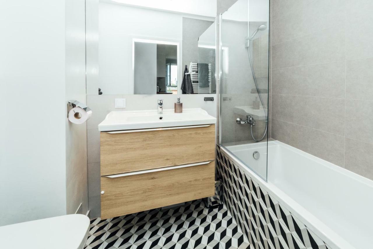 Pobookowane Stocznia Apartments Γκντανσκ Εξωτερικό φωτογραφία
